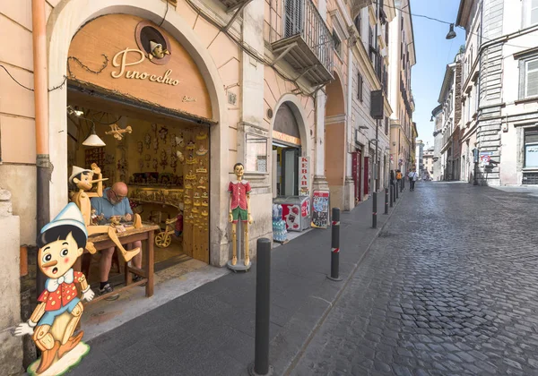 Rom Italien Augusti 2018 Master Jobbet Pinocchio Verkstad — Stockfoto