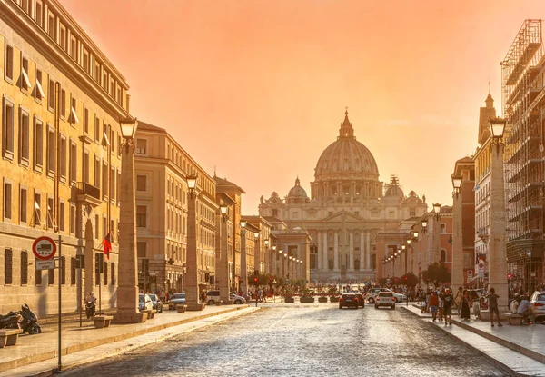 Rom Italien Augusti 2017 Visa Peter Cathedral Från Della Concilliazione — Stockfoto