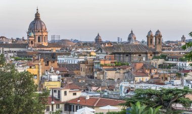 Roma şehrinin panoramik görünüm