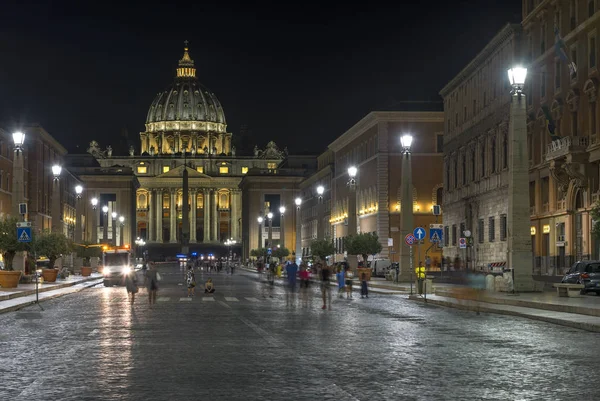 Natt Syn San Pietro Katedral — Stockfoto