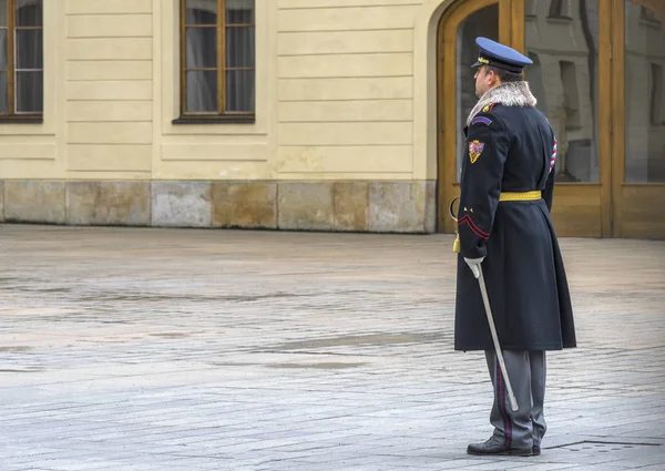 Prag Kalesi Nde Nöbetçi Değişimi — Stok fotoğraf