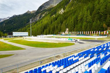 Anterselva, İtalya - Ekim 2018: Antholz biatlon salonunu ziyaret