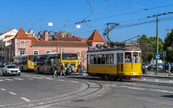 Trams Jaunes Traditionnels Lisboa — Photo