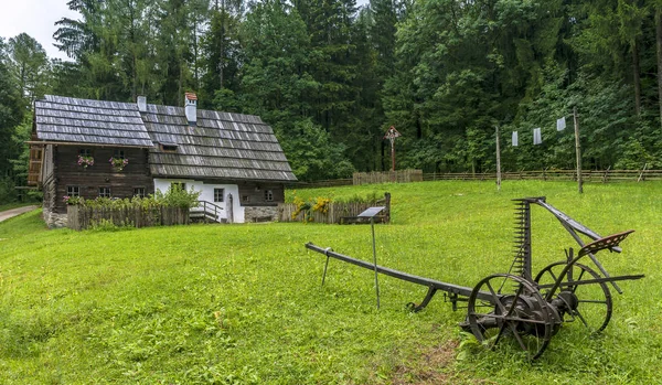 Oud Houten Gebouw Het Openluchtmuseum Van Het Plattelandsleven Bij Salzburg — Stockfoto