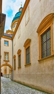 Avusturya 'daki Melk Abbey' in avlusunda