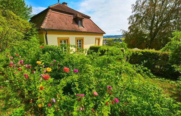 Schönes Haus Österreichischer Landschaft — Stockfoto