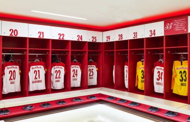 FC Red Bulls Salzburg arenasında perdelerin arkasında