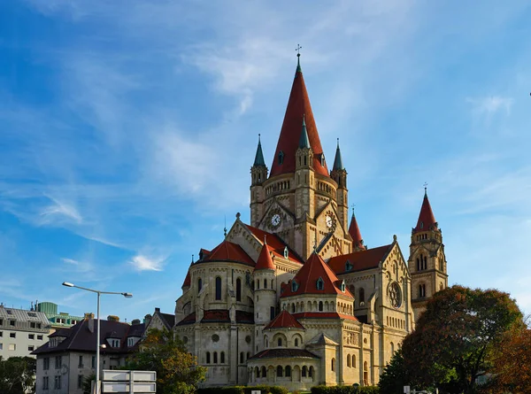 Francis Assisi Church Center Vienna — Stockfoto