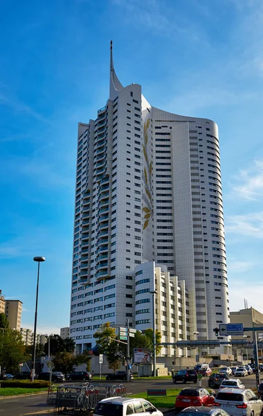 Modern Skyscraper Center Vienna — Stock Photo, Image