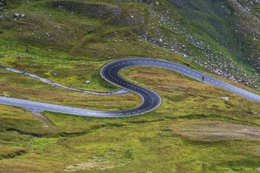 Grossglockner Alp yolunun viraj yolu, Avusturya