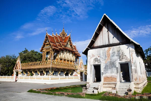 Wat Mai Amphawan — ストック写真