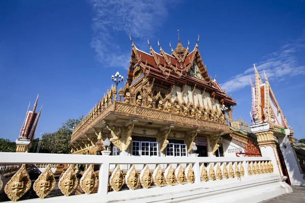 Wat Mai Amphawan — Stockfoto