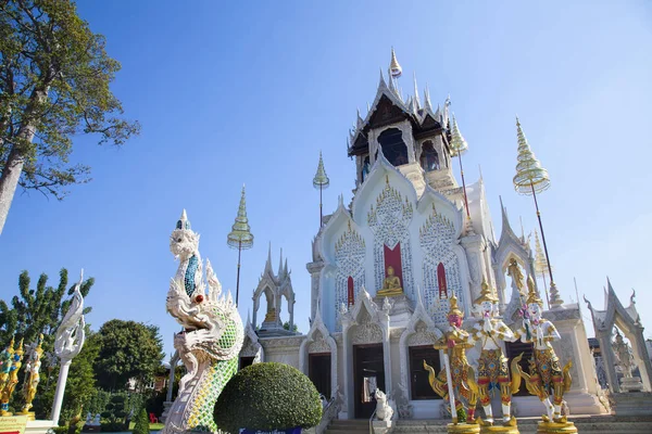 タイの寺院ツアー. — ストック写真
