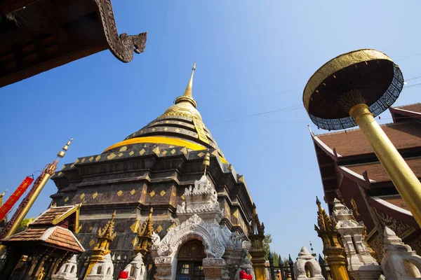 Wat phra dat lampang luang — Stockfoto