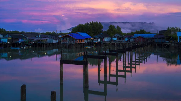 Tayland Balıkçı Köyleri Deniz Güzel Bir Sabah Güneşi Ban Sam — Stok fotoğraf
