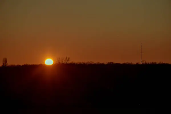 Puesta Sol Sobre Bosque Otoñal —  Fotos de Stock