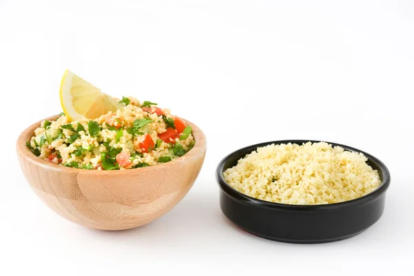 Tabbouleh-Salat mit Couscous und Gemüse — Stockfoto