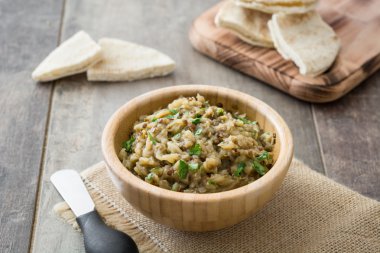 Baba ganoush ahşap tablo