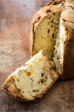 Noel kek panettone rustik arka plan üzerinde