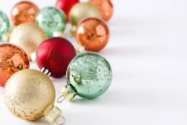 Palle di Natale isolato su sfondo bianco — Foto Stock