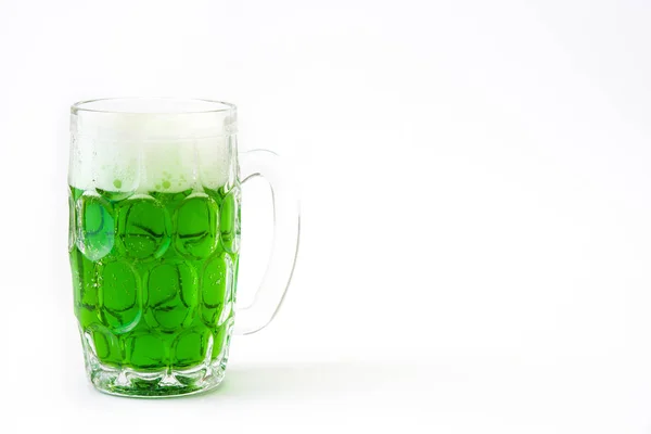 Tradycyjne zimne piwo zielony dla Saint Patrick's Day. Tło. — Zdjęcie stockowe