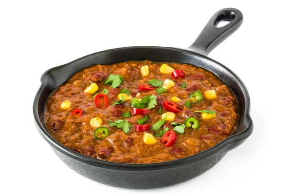 Tradizionale messicano tex mex chili con carne in padella isolata su fondo bianco — Foto Stock