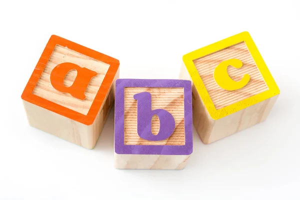Cubos de madeira com letras a, b e c — Fotografia de Stock