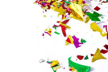 Renkli konfeti parti kavramı üstten görünüm tasarlamak