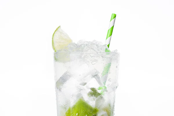 Caipirinha Cocktail Glas Auf Weißem Hintergrund Kopierraum — Stockfoto