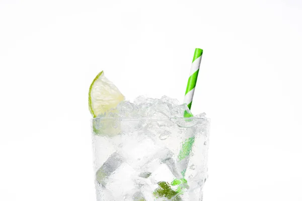 Caipirinha Cocktail Glas Auf Weißem Hintergrund Kopierraum — Stockfoto