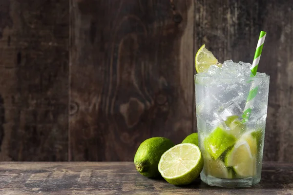 Caipirinha Cocktail Glass Wooden Table Background Copyspace — Stock Photo, Image