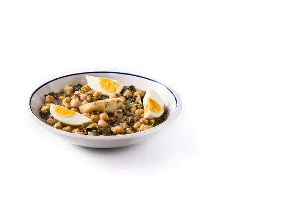 Guiso de garbanzos con espinacas y bacalao o potaje de vigilia —  Fotos de Stock