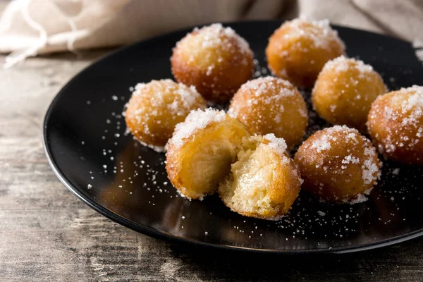 Frittelle Carnevale Bunuelos Viento Settimana Santa Tavola Legno — Foto Stock