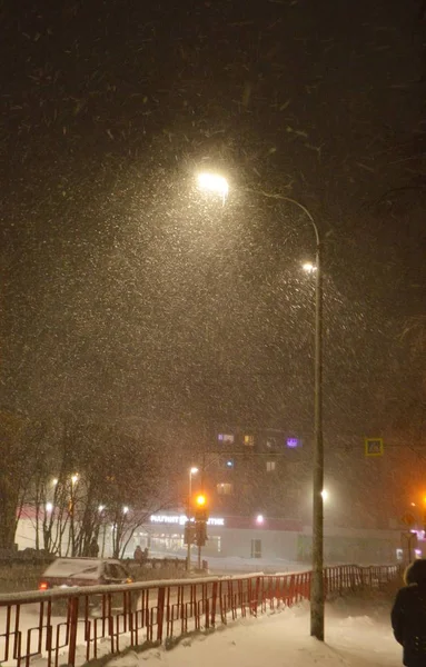2019年12月干达拉克沙市降雪 — 图库照片