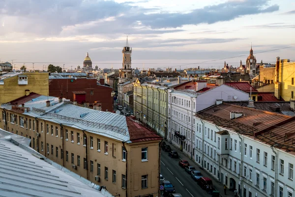 Yüksekliği görünümünden işçinin yangın s Binası