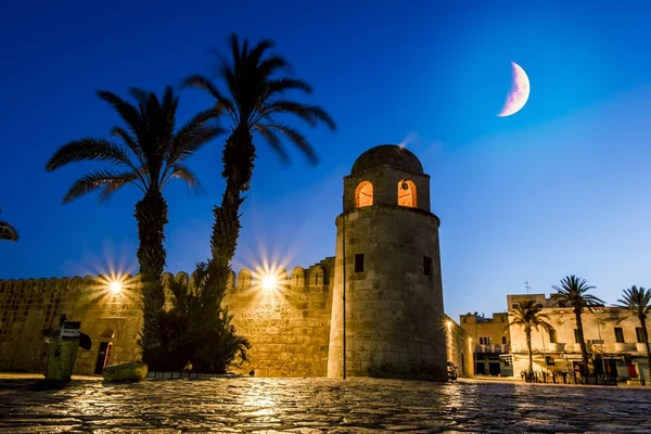 Fortress Ribat in Medina Sousse in the moonlit night — Stock Photo, Image