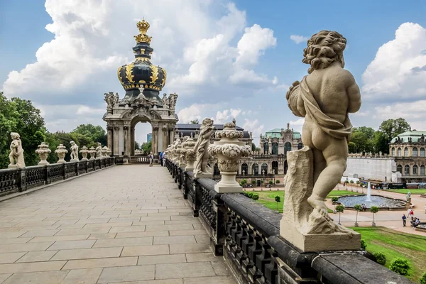 Pawilony galerii sztuki Dresden Zwinger w Dreźnie. — Zdjęcie stockowe