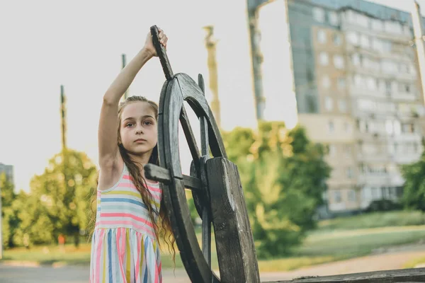 Portrait Une Jolie Petite Fille Neuf Ans Fille Ans Été — Photo