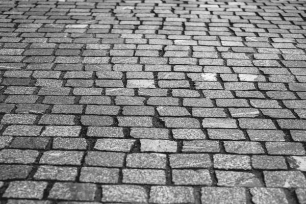 Velho Pátio Europeu Pavimentado Com Paralelepípedos Cinzentos Textura Pavers Uma — Fotografia de Stock