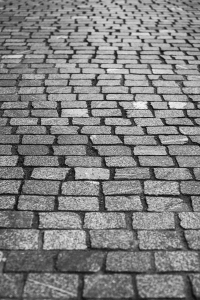 Velho Pátio Europeu Pavimentado Com Paralelepípedos Cinzentos Textura Pavers Uma — Fotografia de Stock