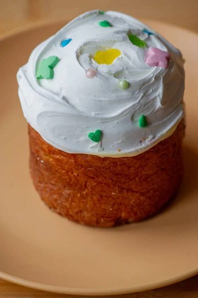 Paaskoekje Een Bord Pasen Cupcake Vakantie Bord Met Paaskoekje Pasen — Stockfoto