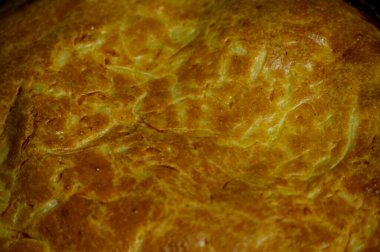 Lahana turtası. Lahanalı Charlotte Pie. Yemek fotoğrafçılığı. Ev yemeği, vejetaryenlik.