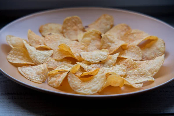 Nahaufnahme Einer Schüssel Mit Kartoffelchips Kartoffelchips Auf Einem Teller Food — Stockfoto
