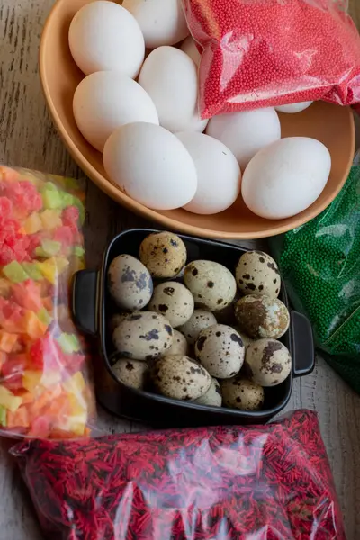 Pregătirea Pentru Colorarea Ouălor Coacerea Făinii Conceptul Vacanţă Pregătirea Paştelui — Fotografie, imagine de stoc