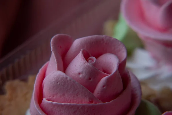 Kue Basket Rose Foto Makanan Makanan Penutup Fotografi Makro Dari — Stok Foto