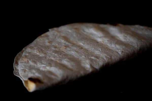 Πίτα Πίττα Ψωμί Λουκάνικο Πίτα Τυρί Και Λουκάνικο Φωτογραφία Τροφίμων — Φωτογραφία Αρχείου