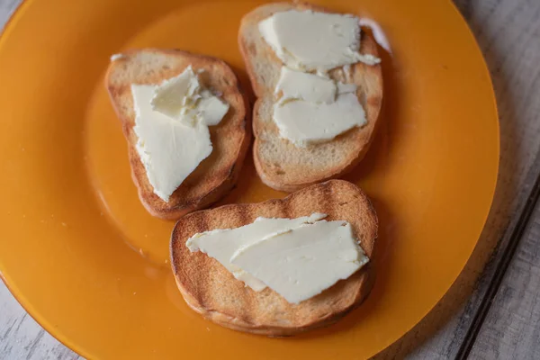 Stekt Skiva Rostat Bröd Med Smör Ovanifrån Stekt Bröd Med — Stockfoto