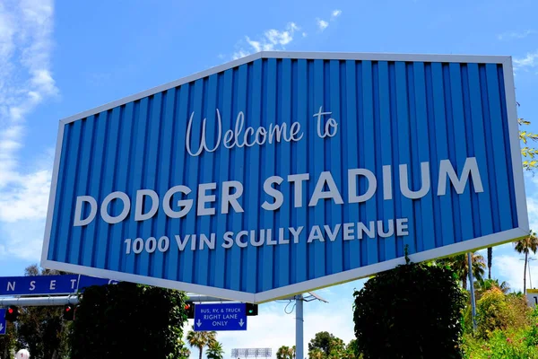野球スタジアム アメリカ ロサンゼルス 2019年7月 出版物やウェブデザインのためのスポーツ施設 — ストック写真