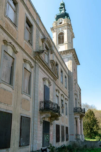 Almanya, Wandlitz 'deki Schloss Dammsmuehle kalıntıları