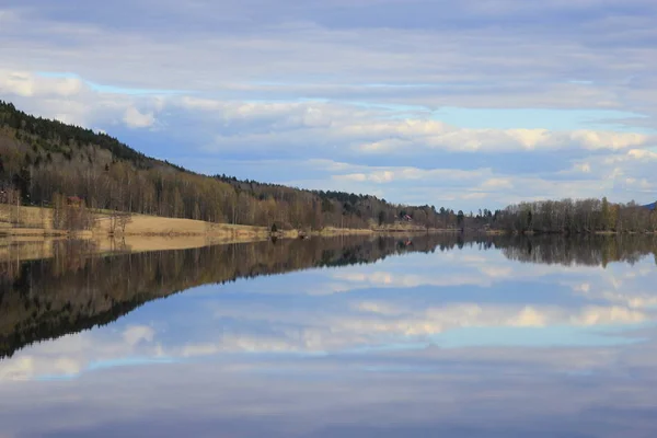 Gyönyörű Svéd Táj Lake Lidsjoen Vaermland Svédország — Stock Fotó